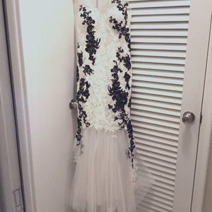 Teri Jon Blk/White tulle with sequins